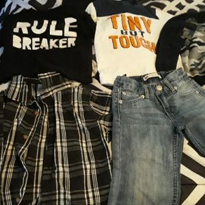 Boys lot 4t panthers Jersey 3t